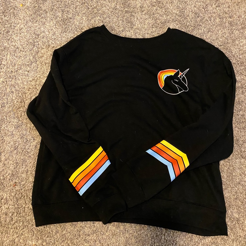Rainbow crew neck
